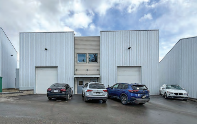 2842-2848 Fenwick Rd, Kelowna, BC for Sale
