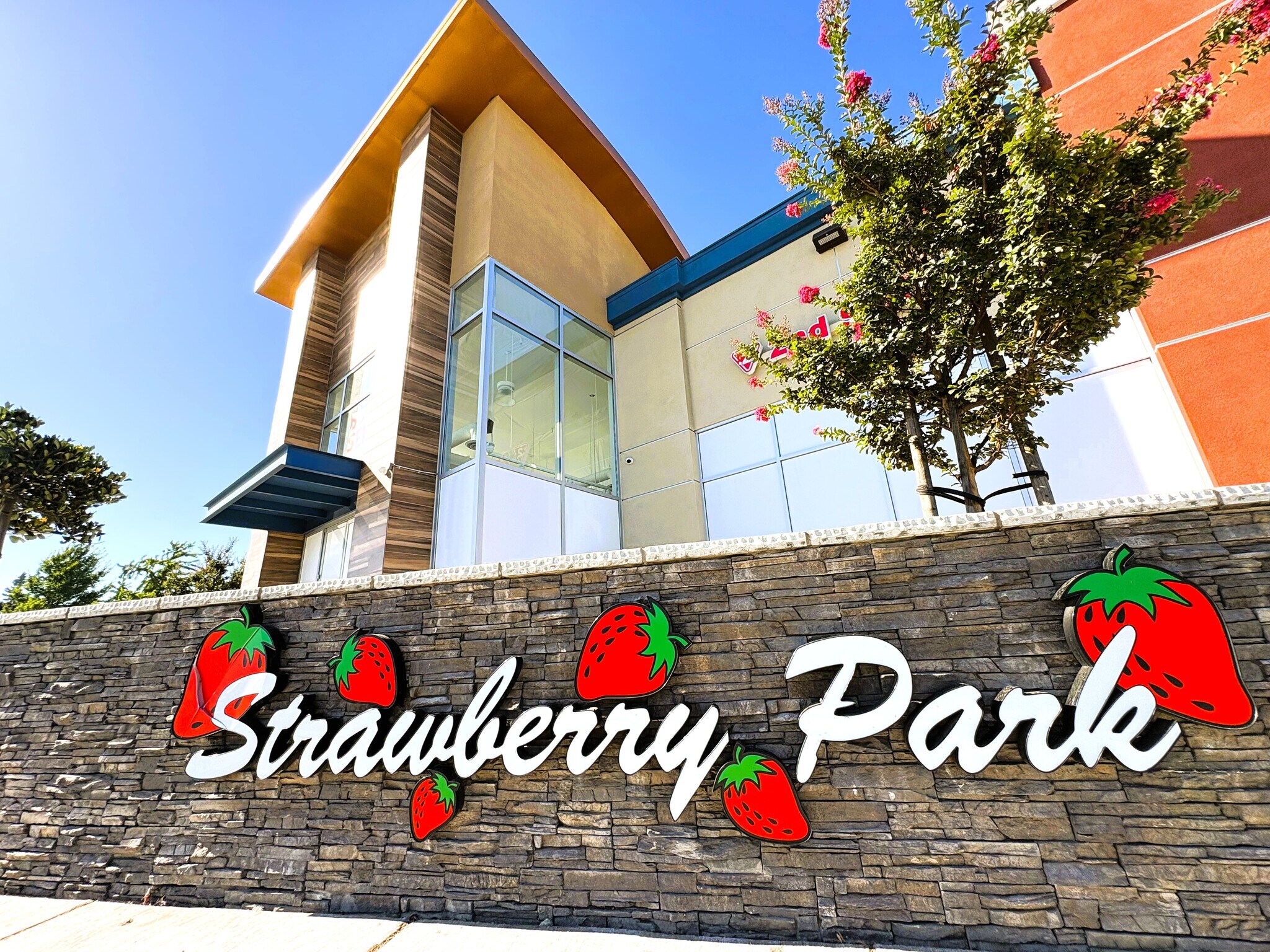 651-685 Saratoga Ave, San Jose, CA for Rent