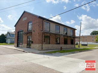 Medina, OH Retail - 402 S Elmwood Ave