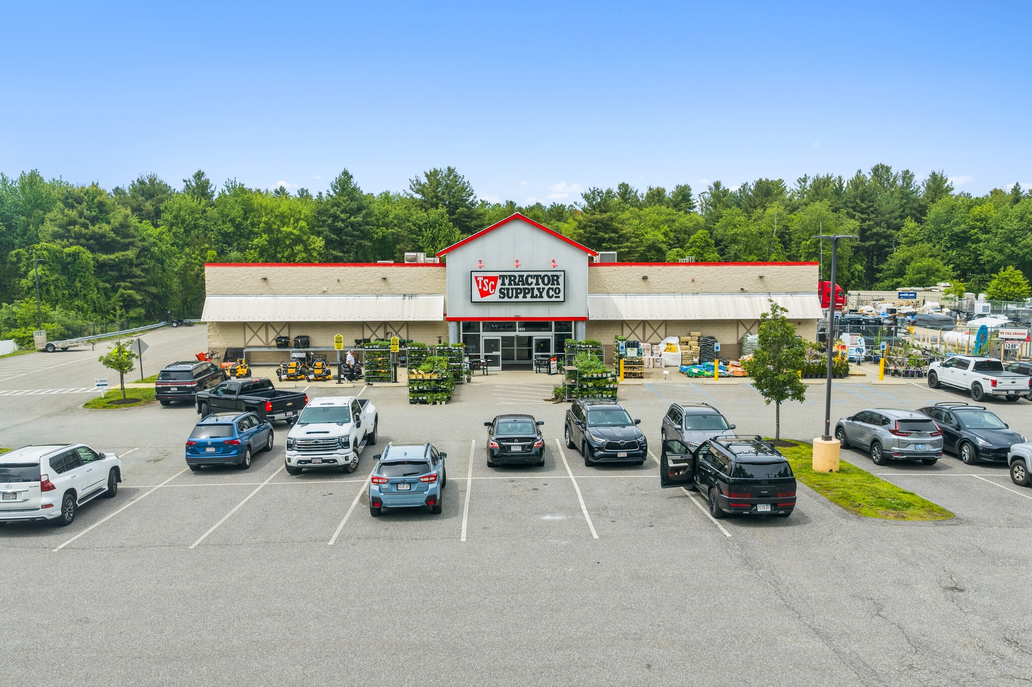 1313 Main St, Millis-Clicquot, MA for Sale