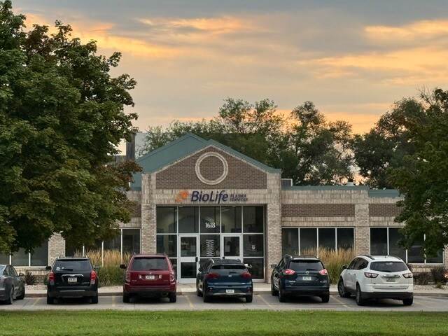 1618 Golden Aspen Dr, Ames, IA for Rent