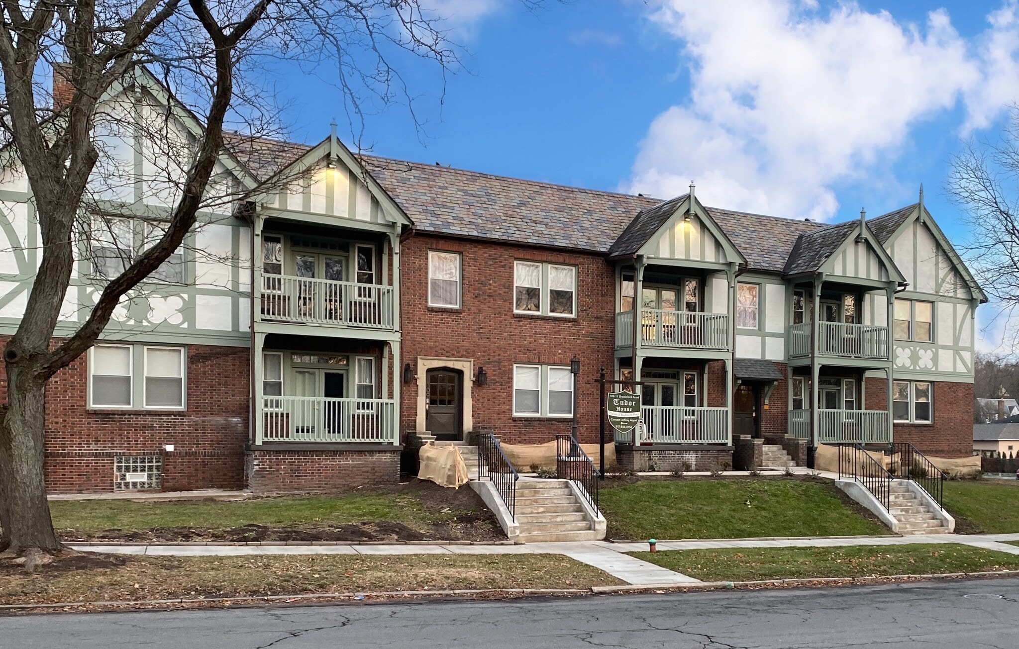 109 Brookford Rd, Syracuse, NY for Sale