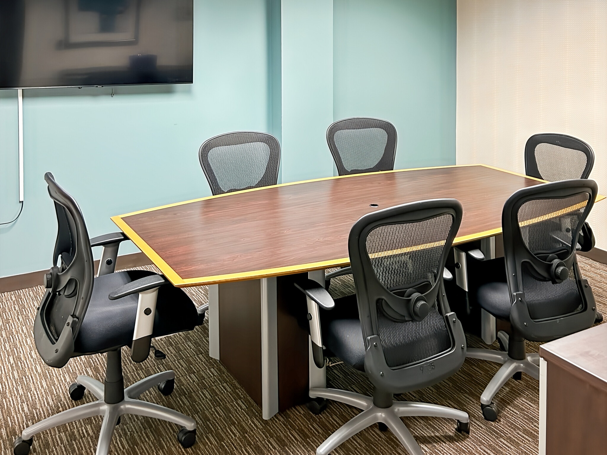 99 Derby St, Hingham, MA for Rent