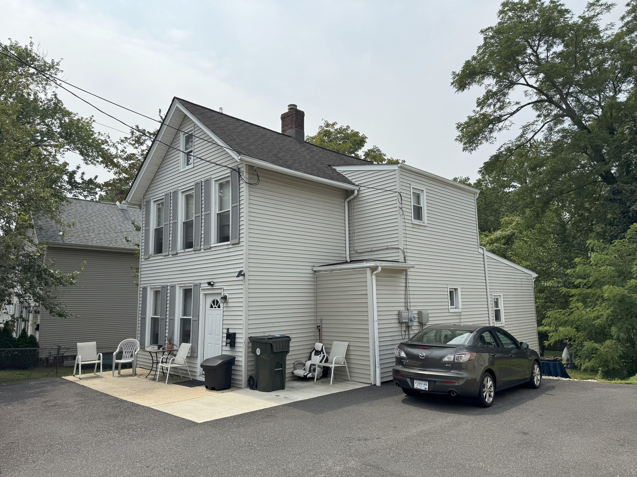 642 Holmdel Rd, Hazlet, NJ for Sale