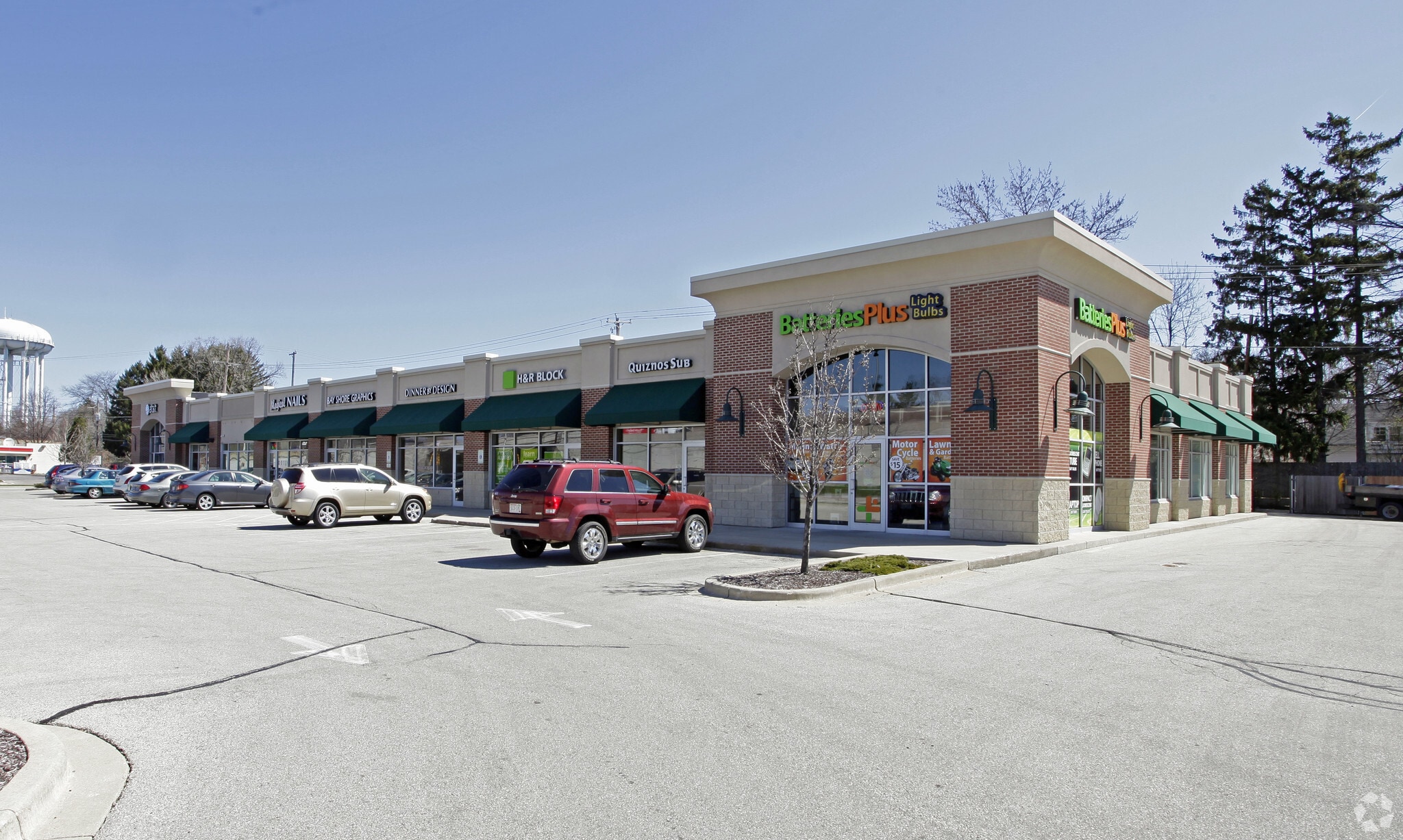 6150 N Port Washington Rd, Glendale, WI for Rent