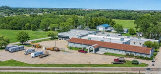 Newton, IA Flex - 1017 E 7th St N