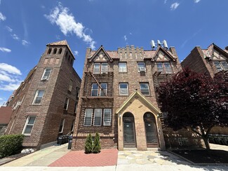 Glendale, NY Apartments - 8161 Woodhaven Blvd