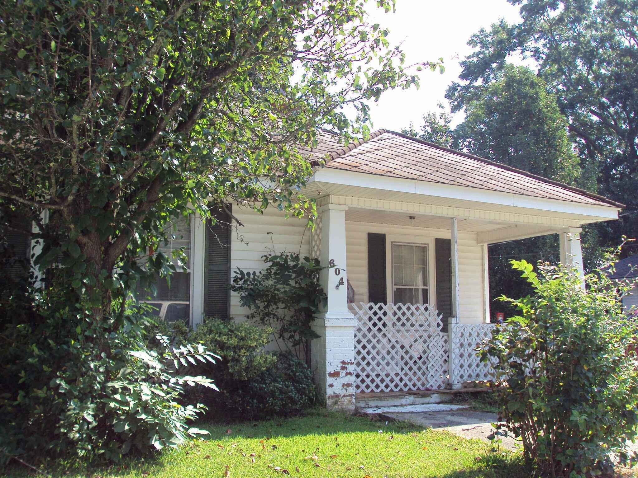 211 Beadle Ave Greenwood, SC 29646 MultiFamily Property for Sale on