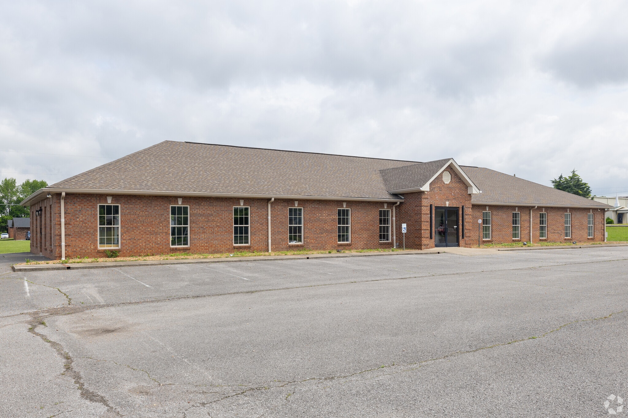 175 State Line Rd, Oak Grove, KY for Rent