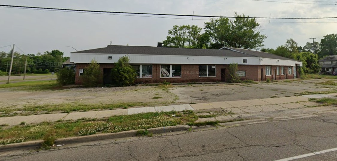 3102 Martin Luther King Ave, Flint, MI for Sale