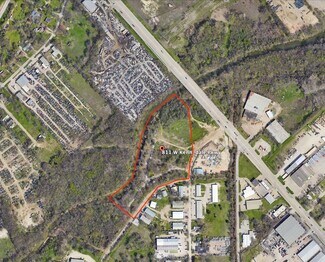 Kennedale, TX Commercial Land - 811 W Kennedale Pkwy