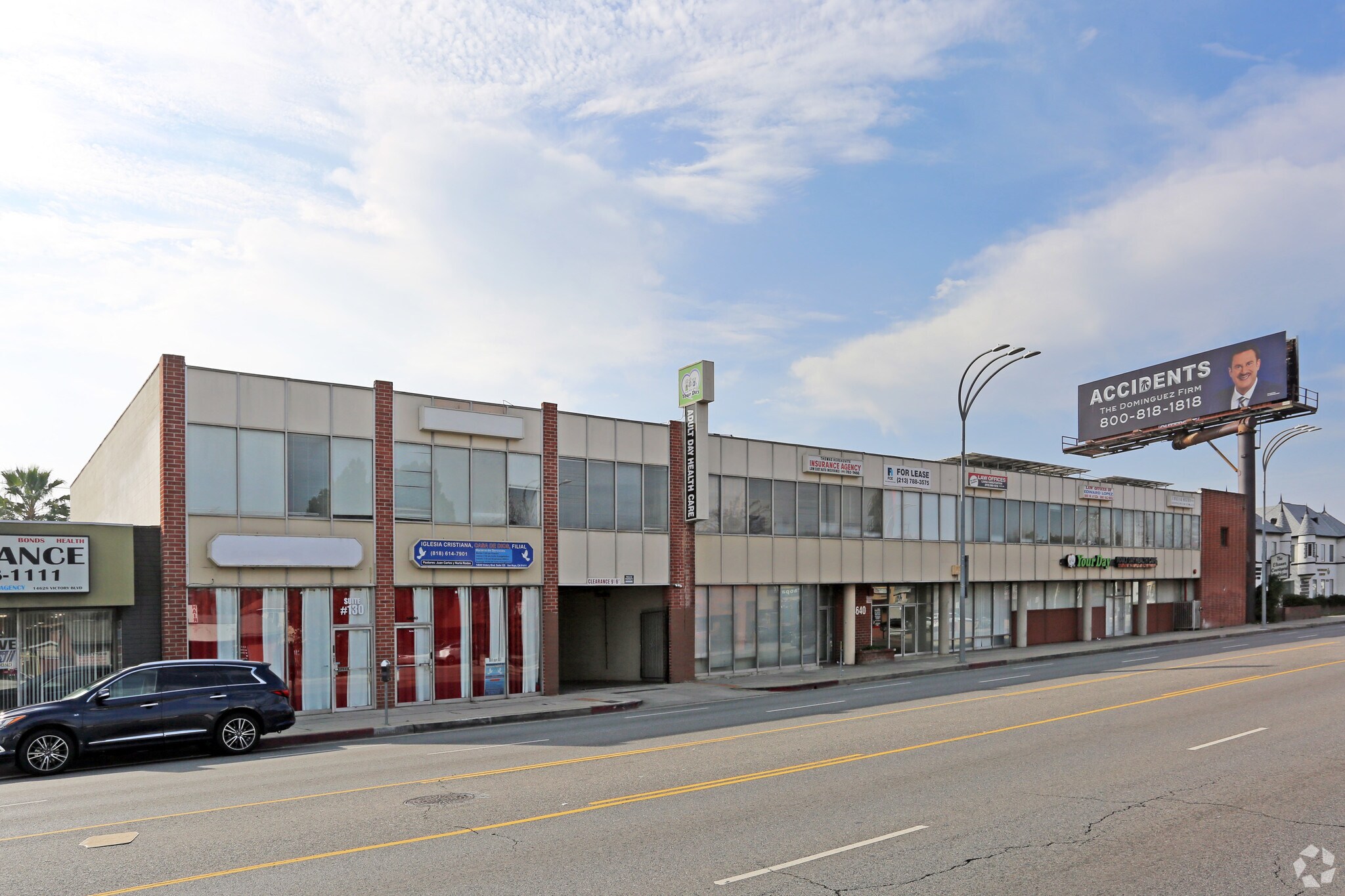 14640 Victory Blvd, Van Nuys, CA for Rent