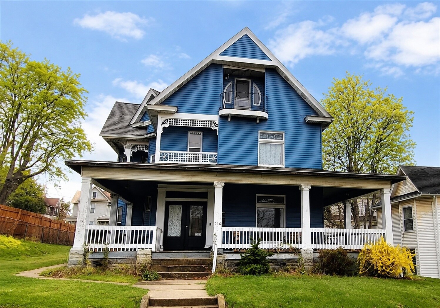, West Mifflin, PA for Sale