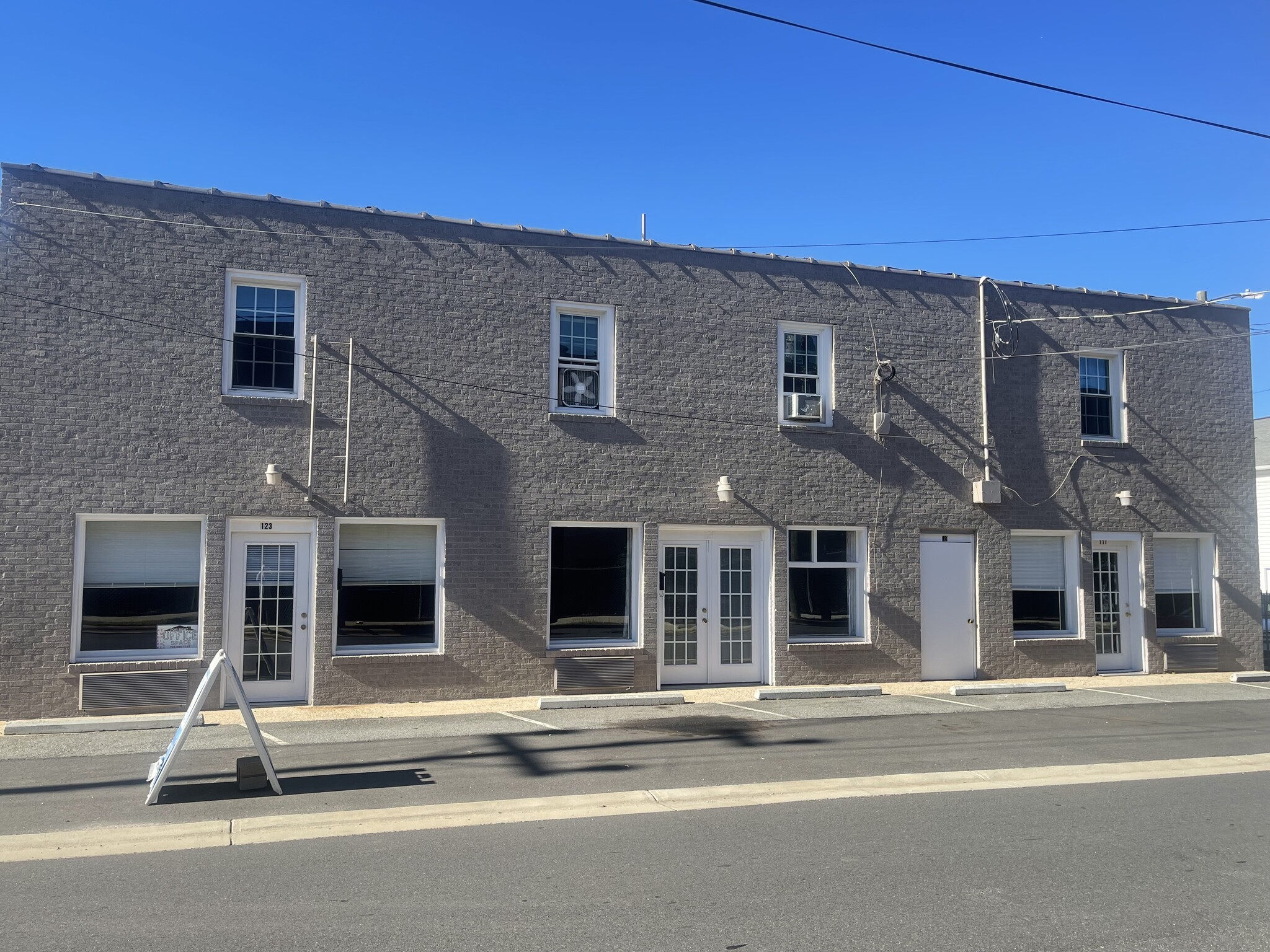 117-123 Brawley Ave, Mooresville, NC for Rent