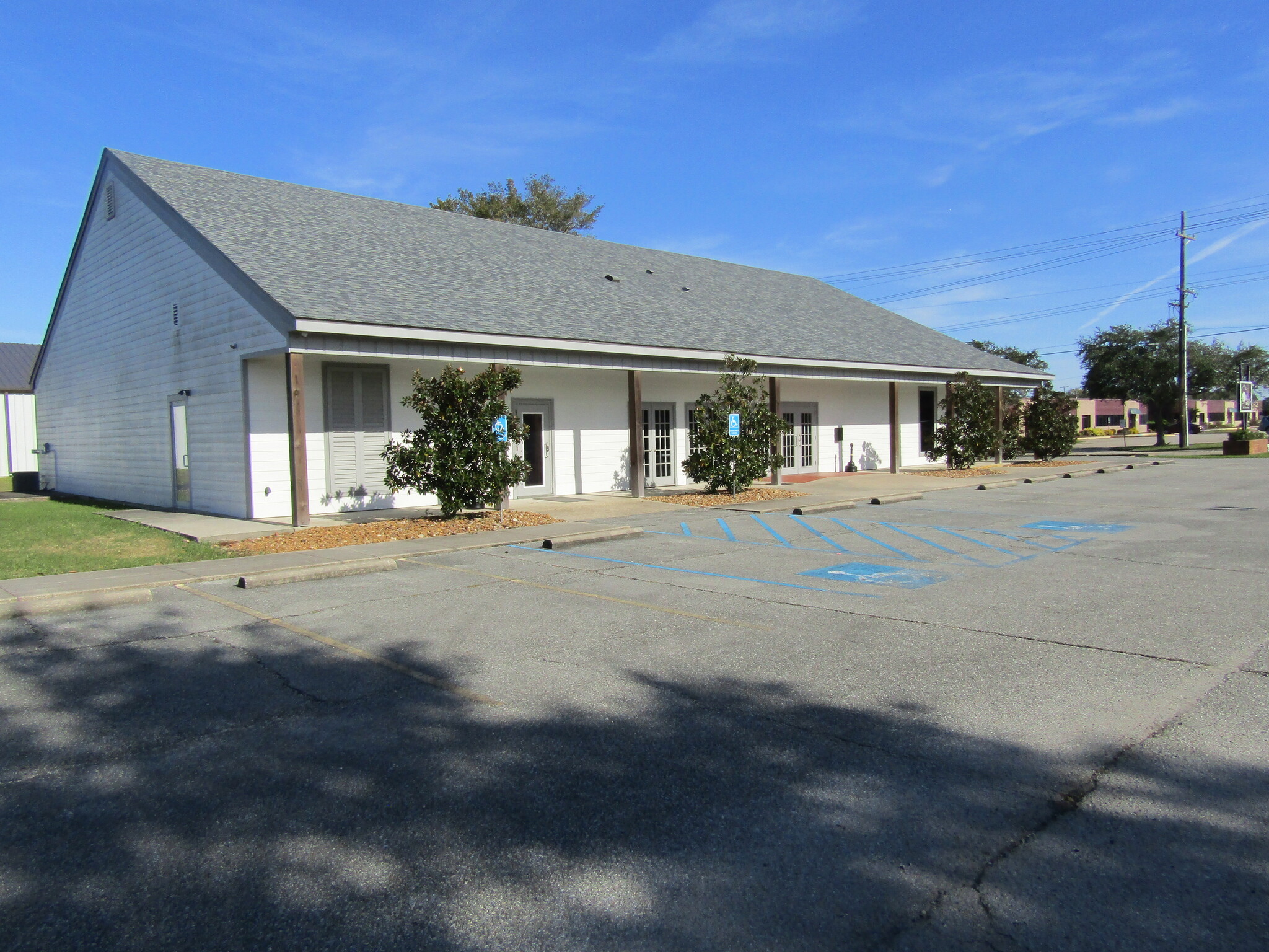 521 N Lewis St, New Iberia, LA for Sale