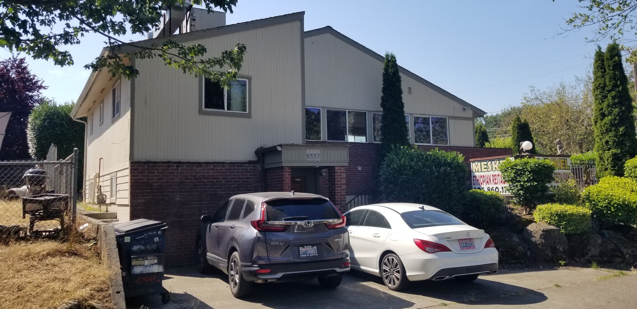 2605 E Cherry St, Seattle, WA for Sale