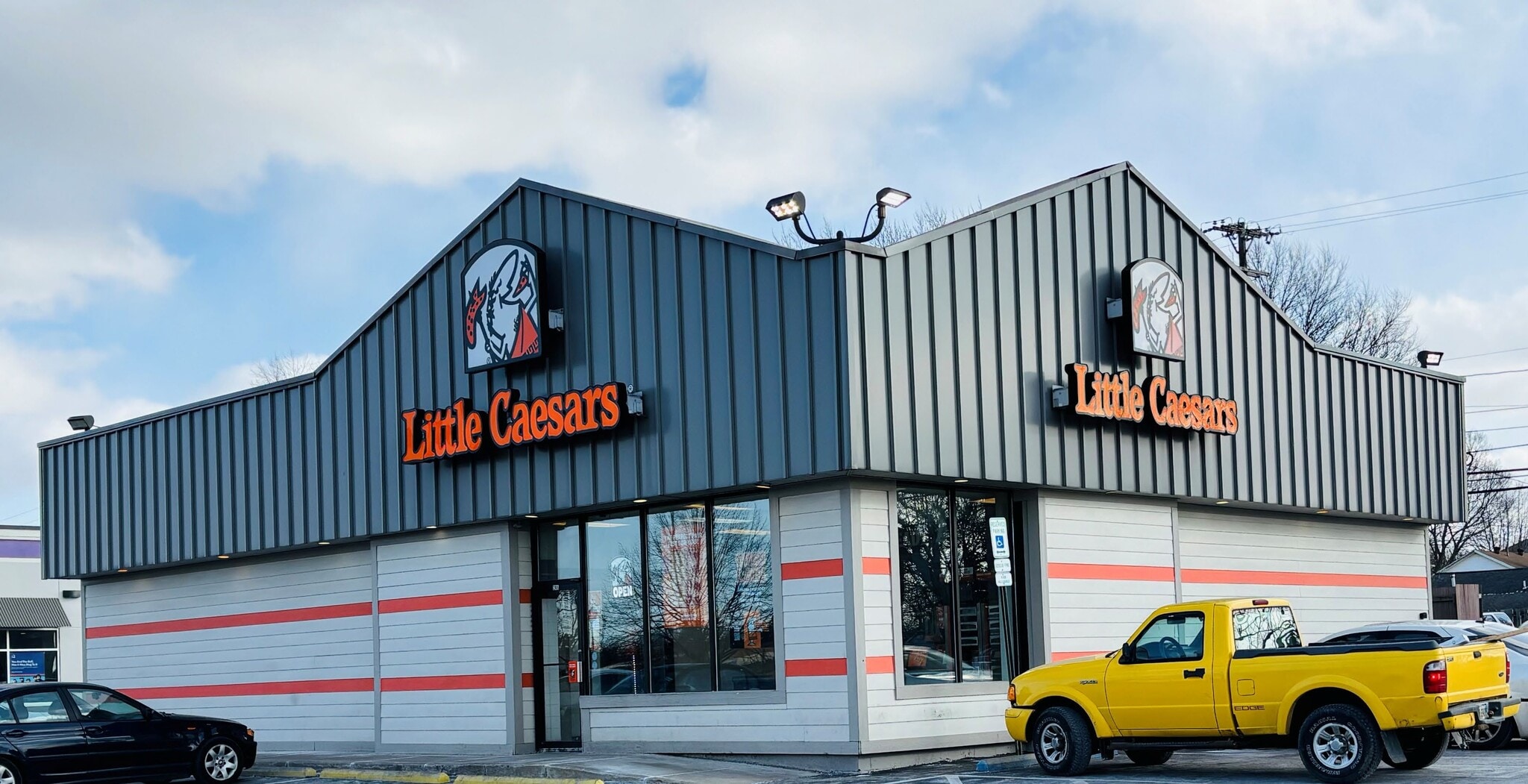 245 W Main St, Xenia, OH for Sale