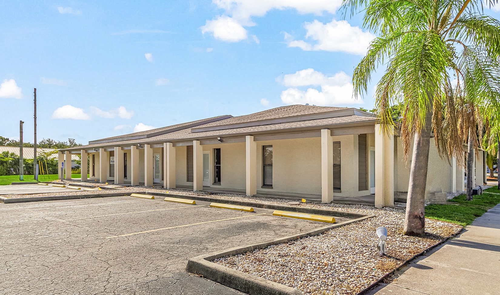 5264 Clayton Ct, Fort Myers, FL for Rent