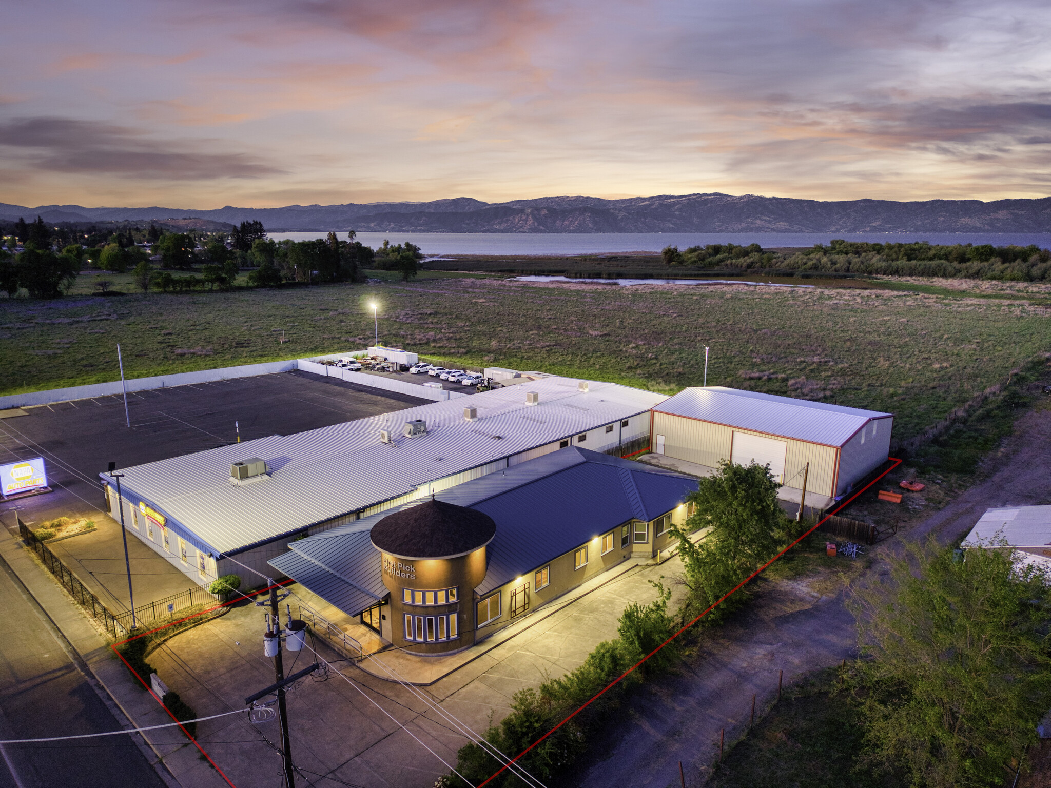 2480 S Main St, Lakeport, CA for Sale