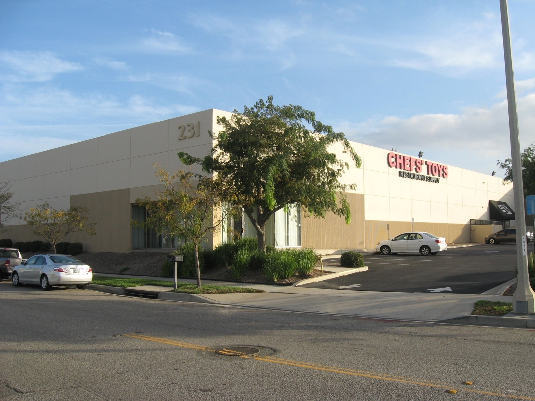 231 Teller St, Corona, CA for Rent