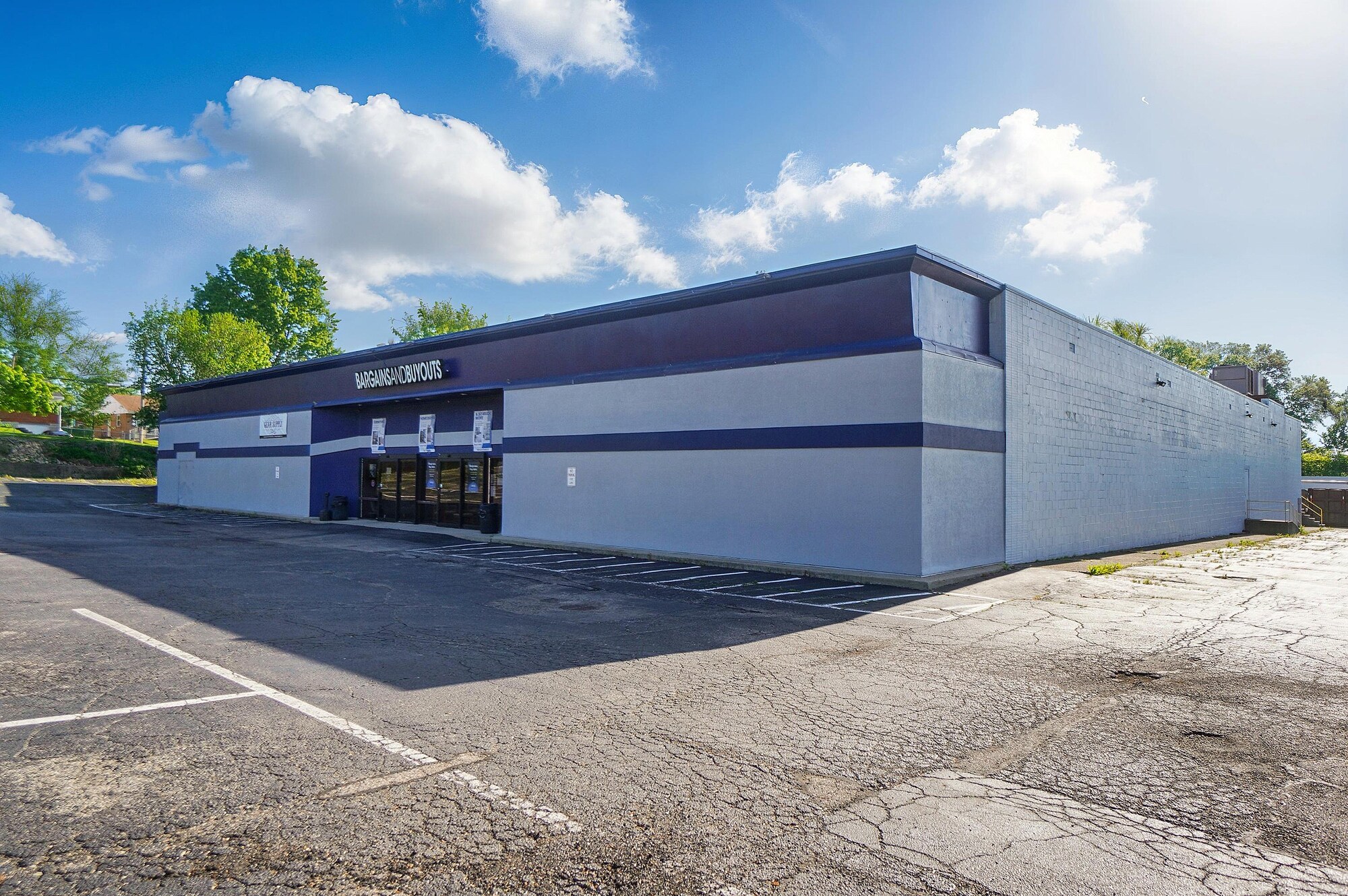 50 Eswin St, Cincinnati, OH for Sale