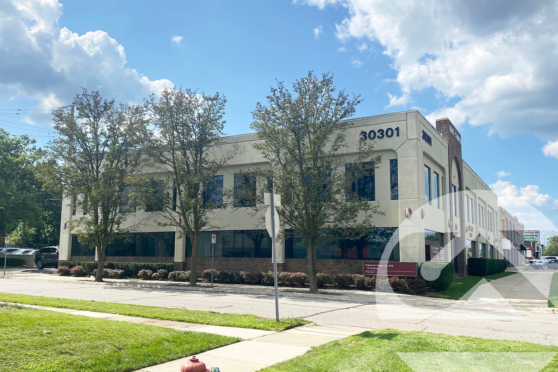 30301 Woodward Ave, Royal Oak, MI for Rent