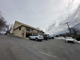 Berwyn, PA Office/Retail - 2 N Lakeside Ave