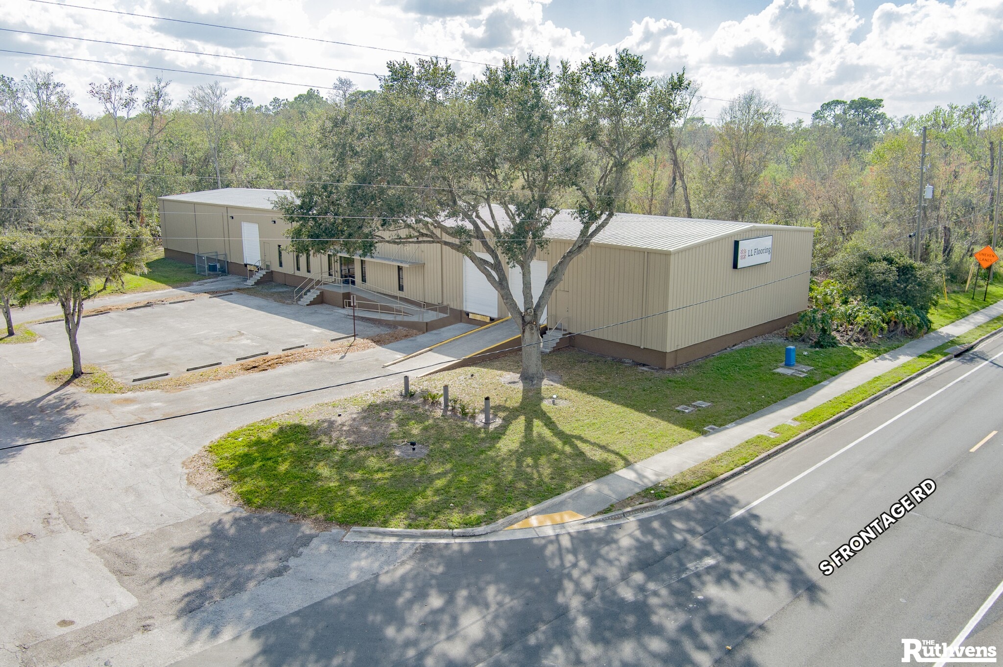 4017 S Frontage Rd, Plant City, FL for Rent