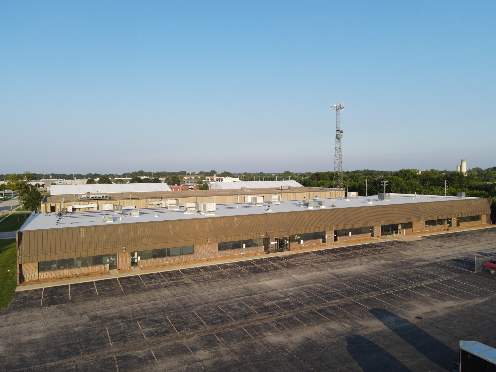 3430 Constitution Dr, Springfield, IL for Rent