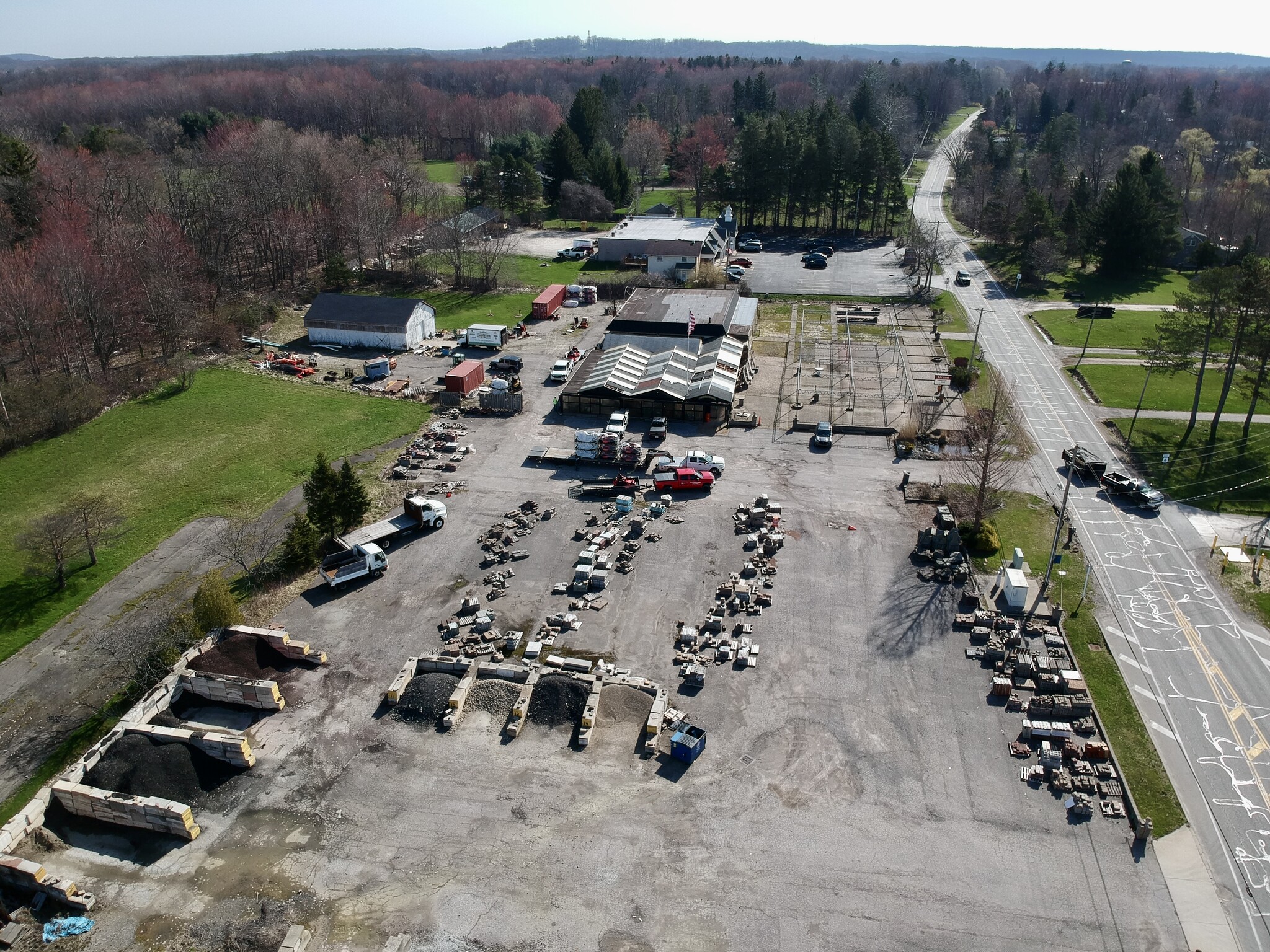 8265 Euclid Chardon Rd, Kirtland, OH for Sale