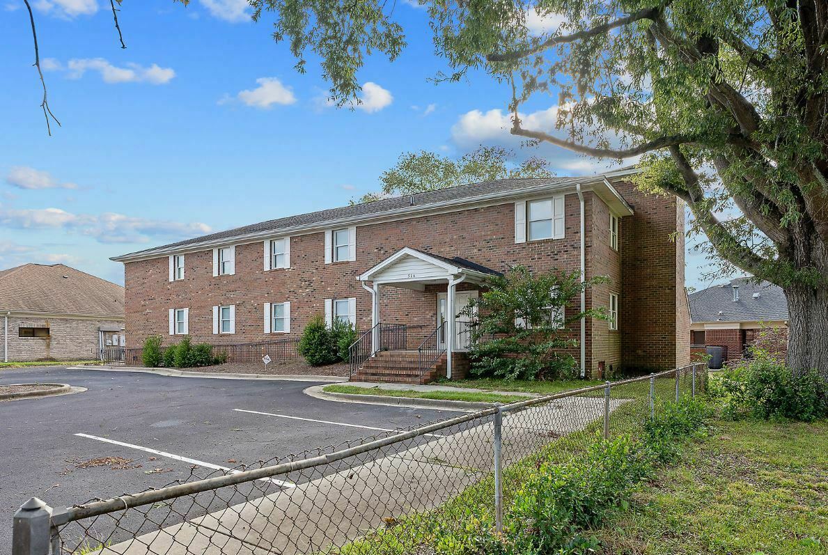 516 Beaumont Rd, Fayetteville, NC for Rent
