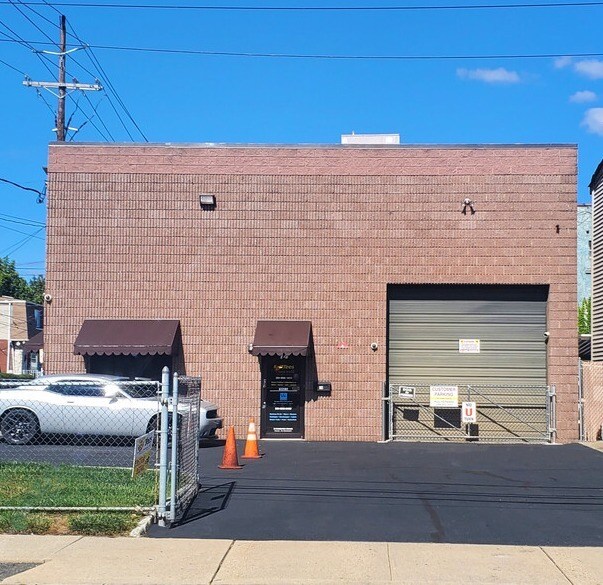 14 Frederick St Hackensack, NJ 07601 Industrial Property for Lease on
