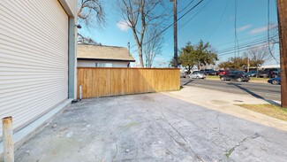 Austin, TX Flex - 2811 E 5th St