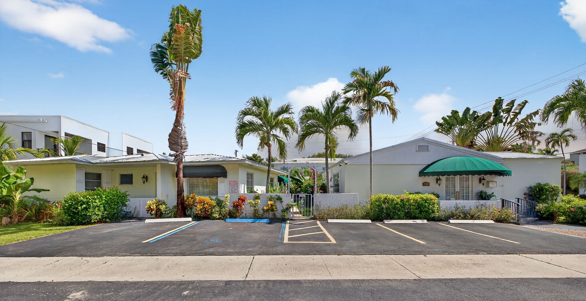 1700 NE 5th St, Fort Lauderdale, FL for Sale