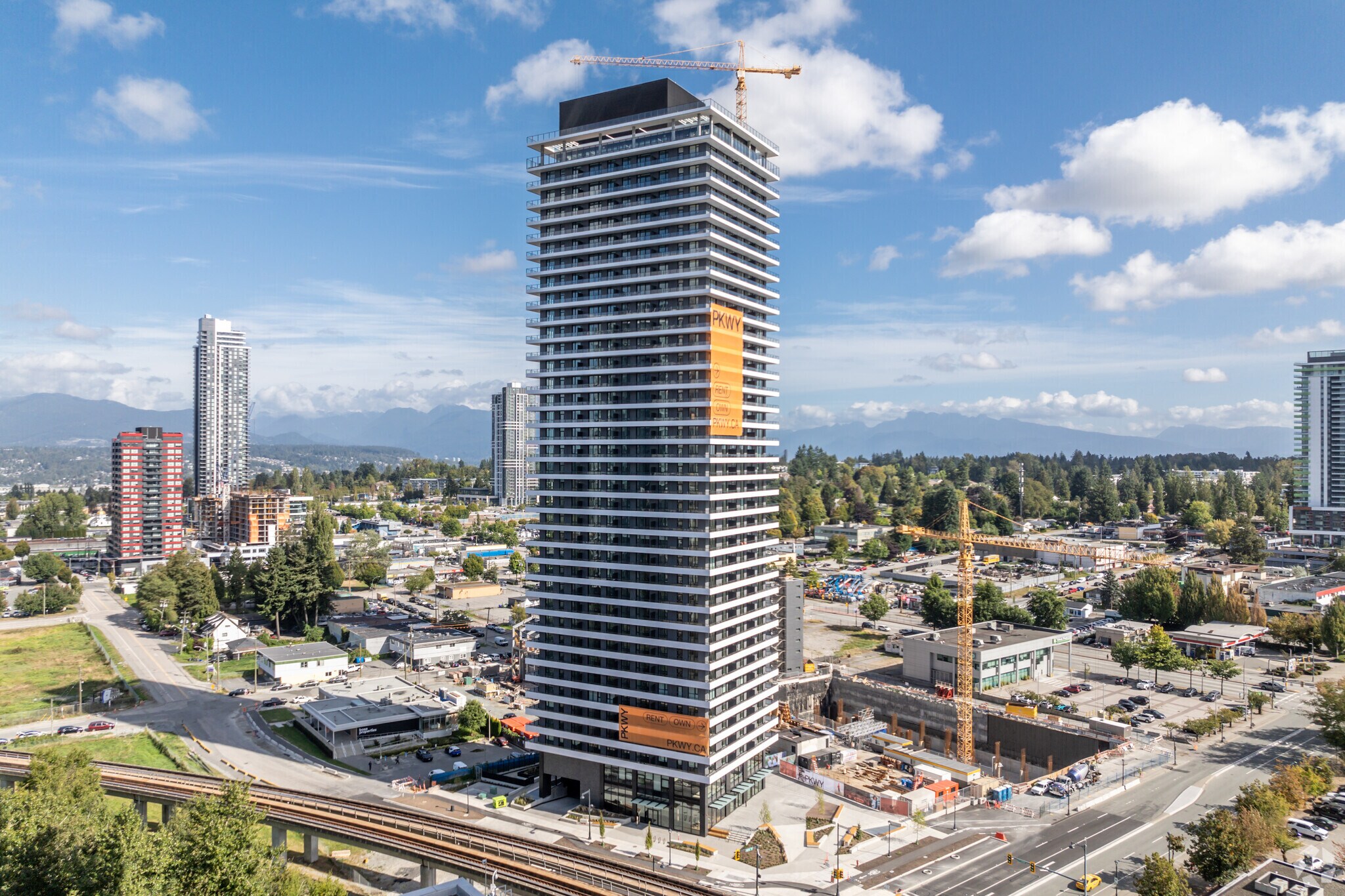 10420 City Pky, Surrey, BC for Rent