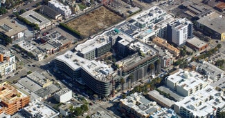 Santa Monica, CA Retail - 700 Broadway