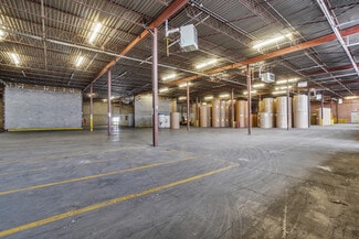 Montréal, QC Industrial - 4415-4455 Rue Joseph-Dubreuil