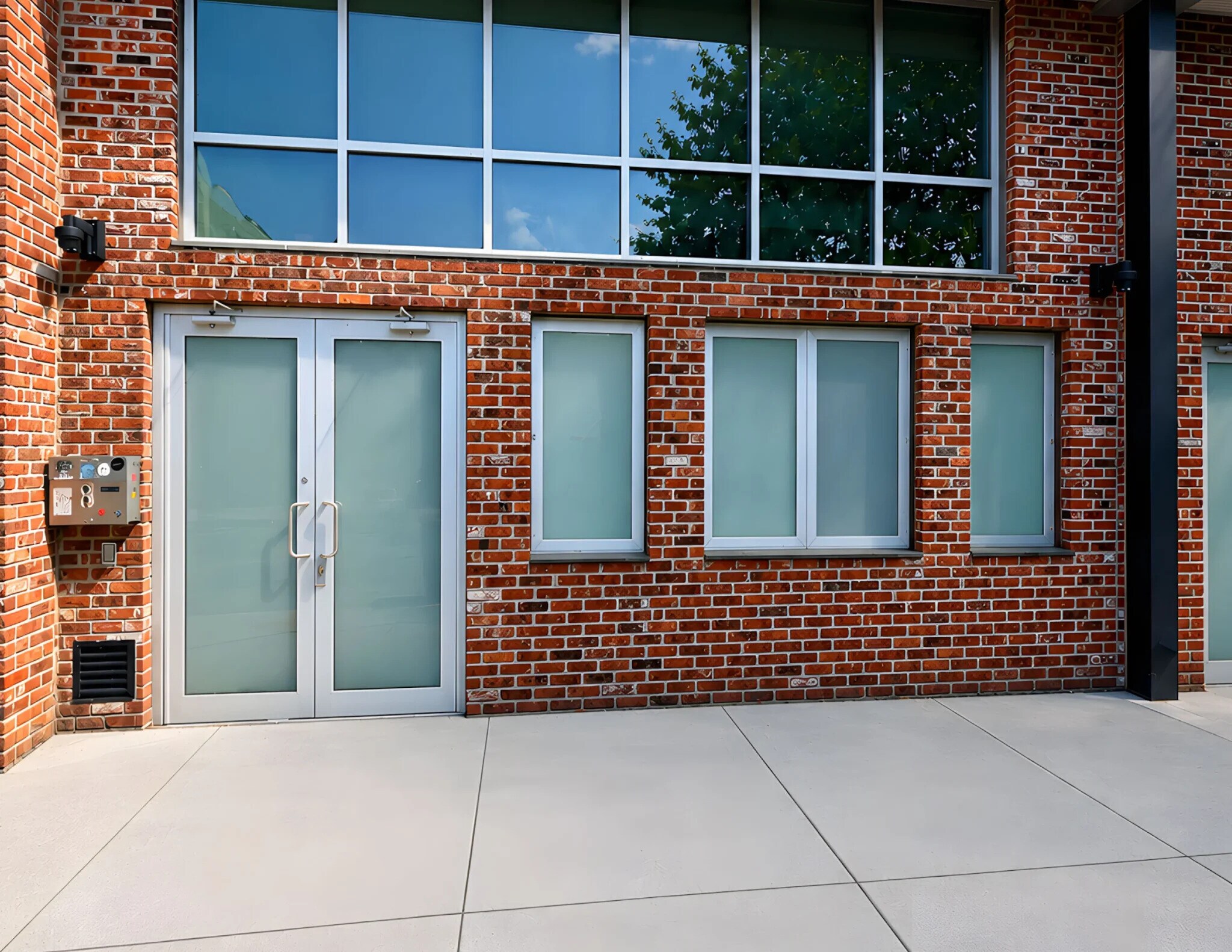 243-247 Boerum St, Brooklyn, NY for Rent