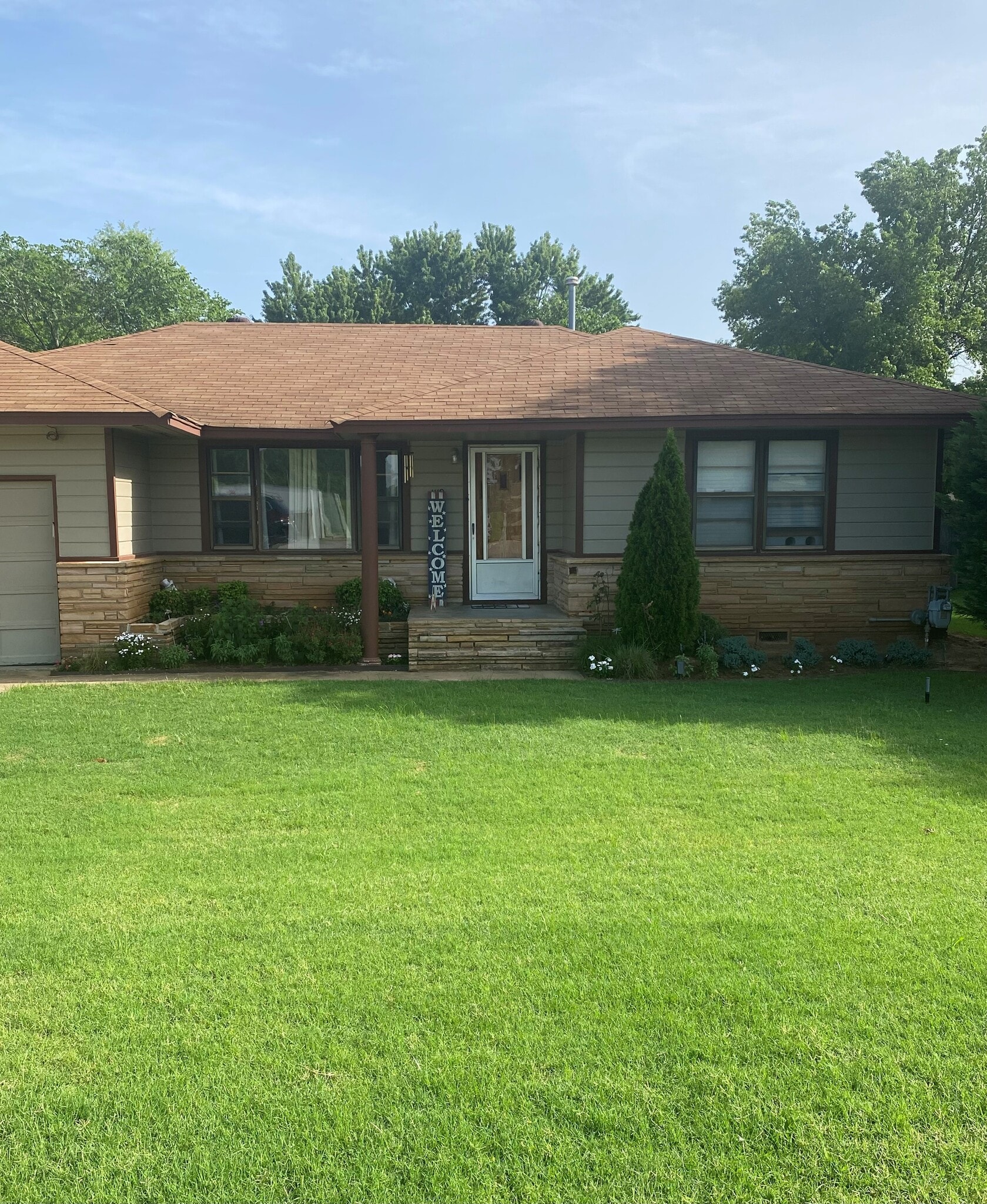 1119 W Main St, Jenks, OK for Sale