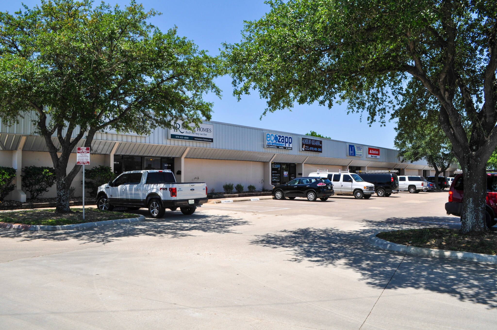 3900 S Hwy 6, College Station, TX for Rent