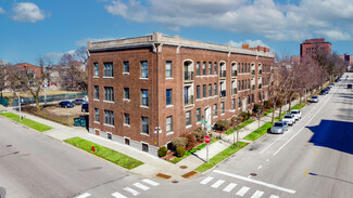 Chicago, IL Apartments - 544-554 E Oakwood Blvd