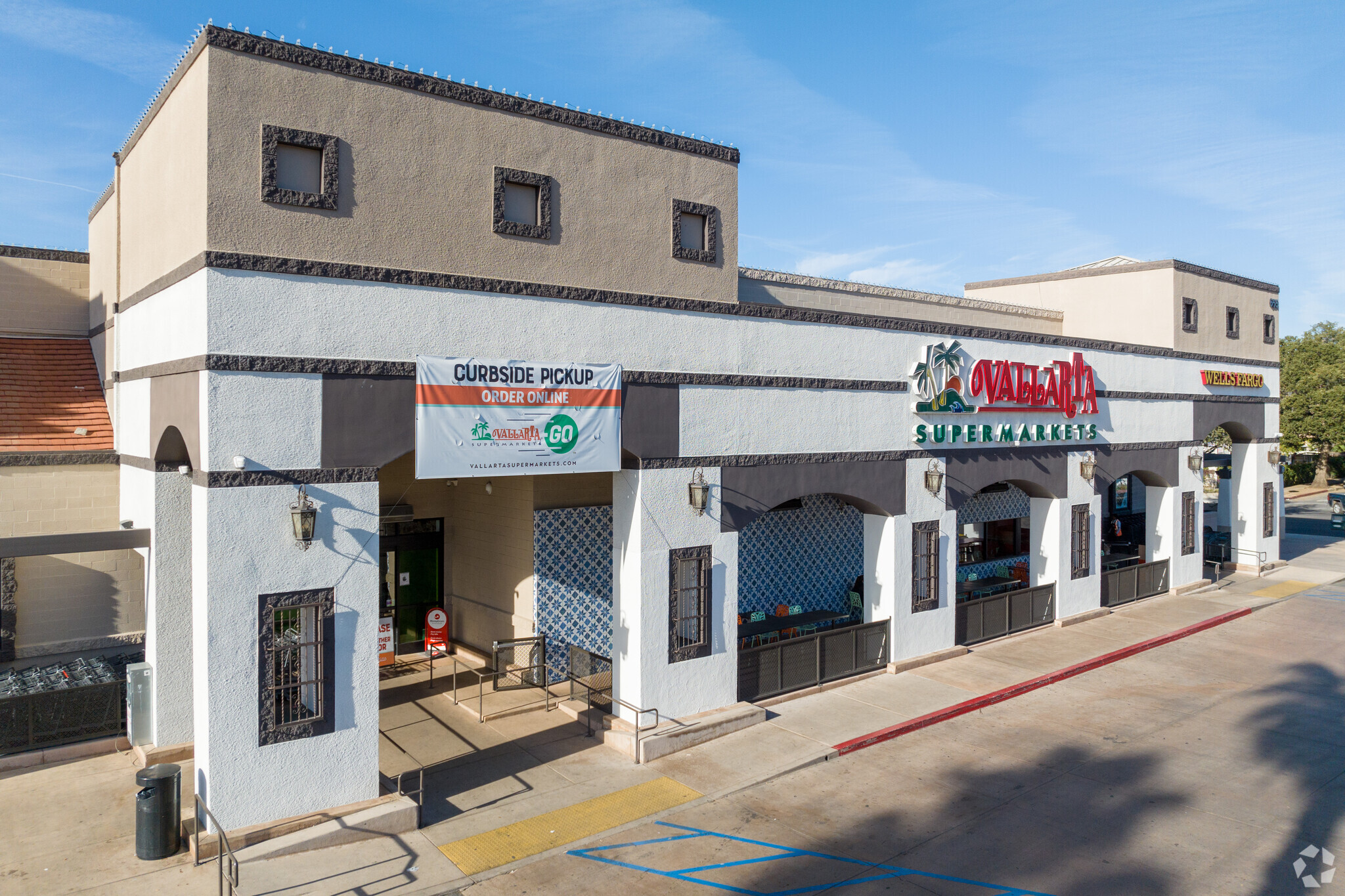 615 N Fair Oaks Ave, Pasadena, CA for Rent