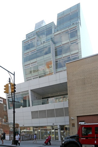 Flushing, NY Office, Retail - 13668 Roosevelt Ave Flushing, NY Office, Retail - 13668 Roosevelt Ave