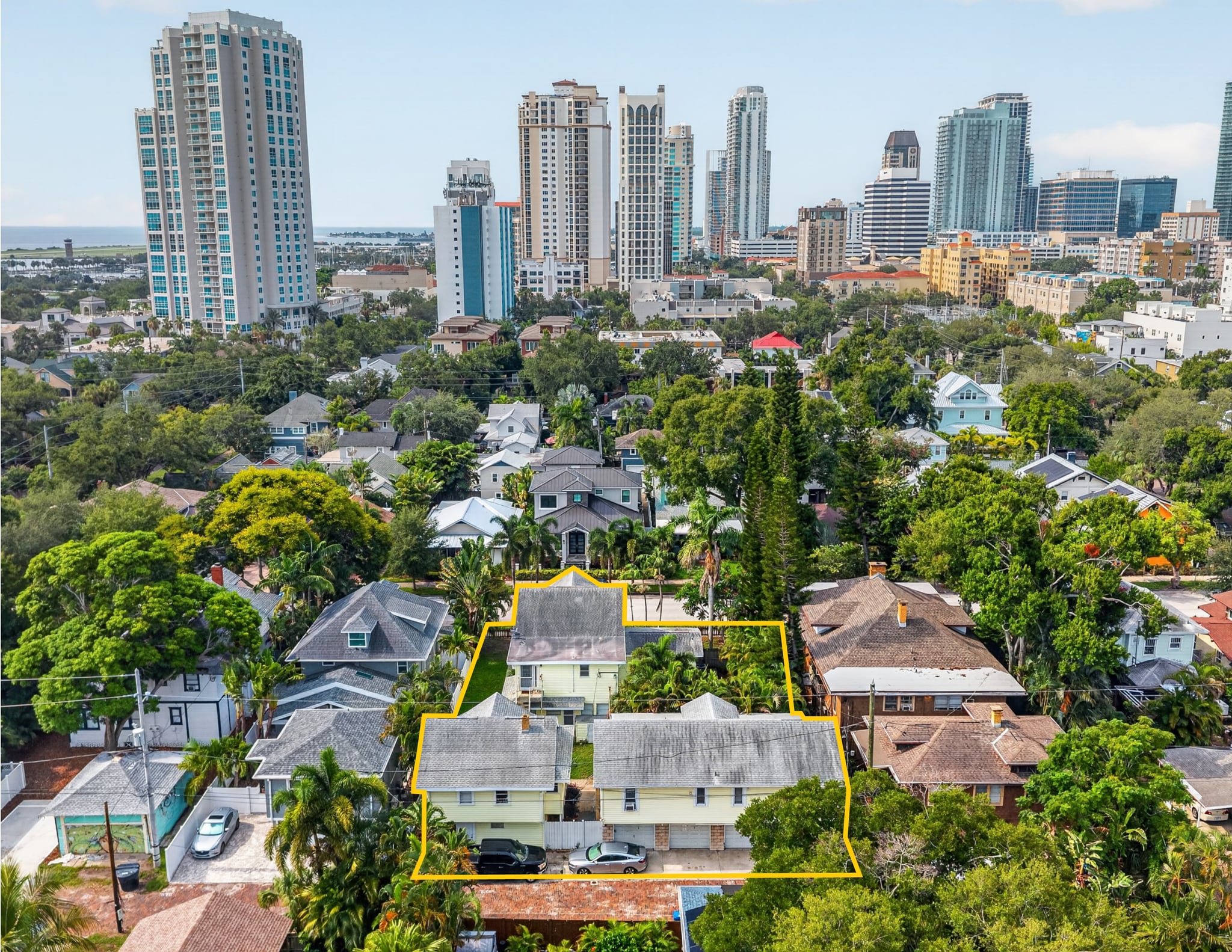 135 7th Ave NE, Saint Petersburg, FL for Sale
