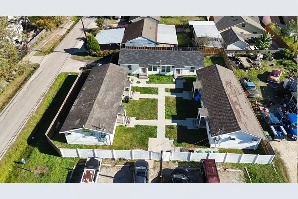 6901 Dumble St, Houston, TX for Sale