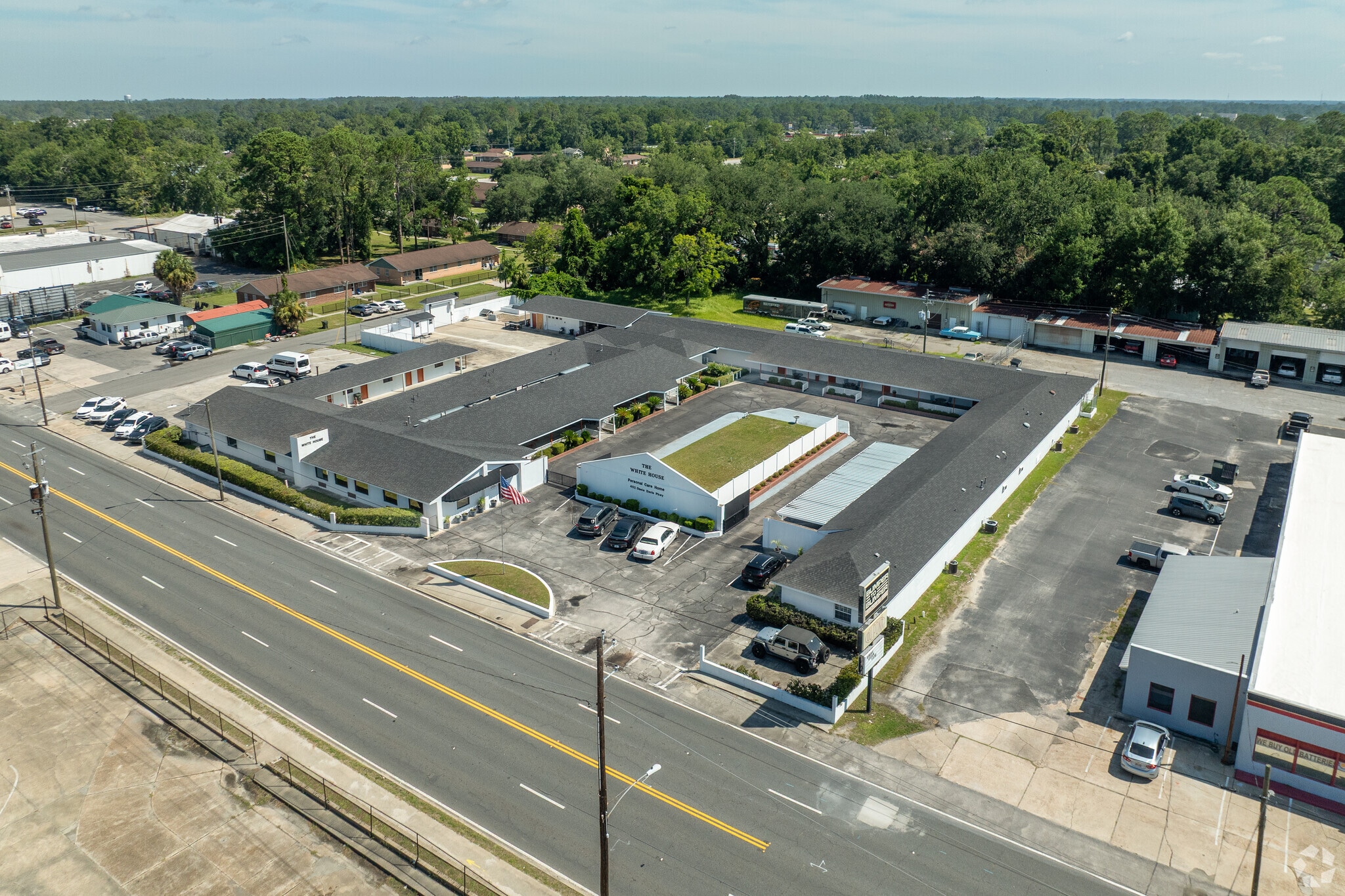 452 Ossie Davis Pky, Waycross, GA for Sale