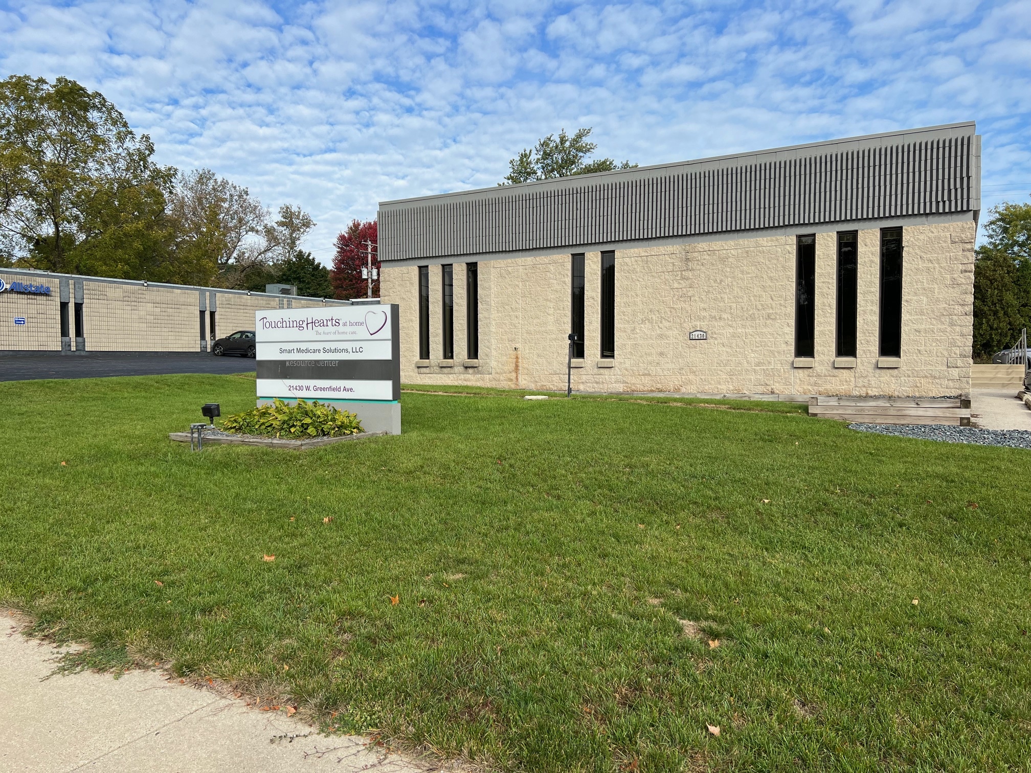 21430 W Greenfield Ave, New Berlin, WI for Rent