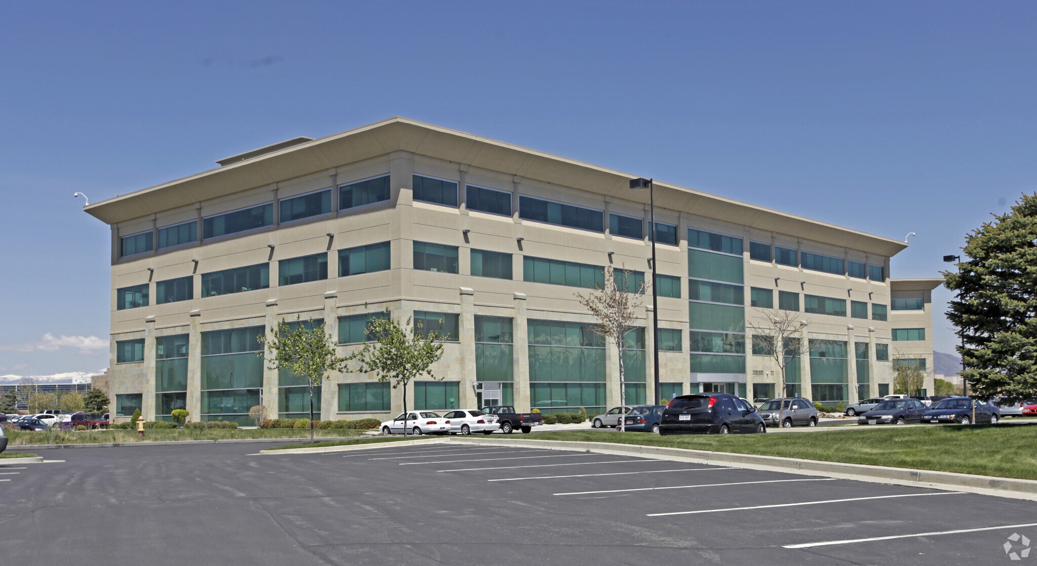 4255 Lake Park Blvd, Salt Lake City, UT for Rent