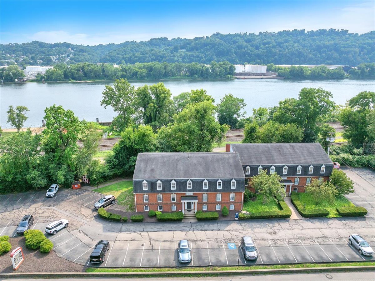 1108 Ohio River Blvd, Sewickley, PA for Rent