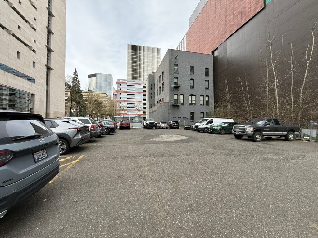 969 SW 2nd Ave, Portland, OR for Sale